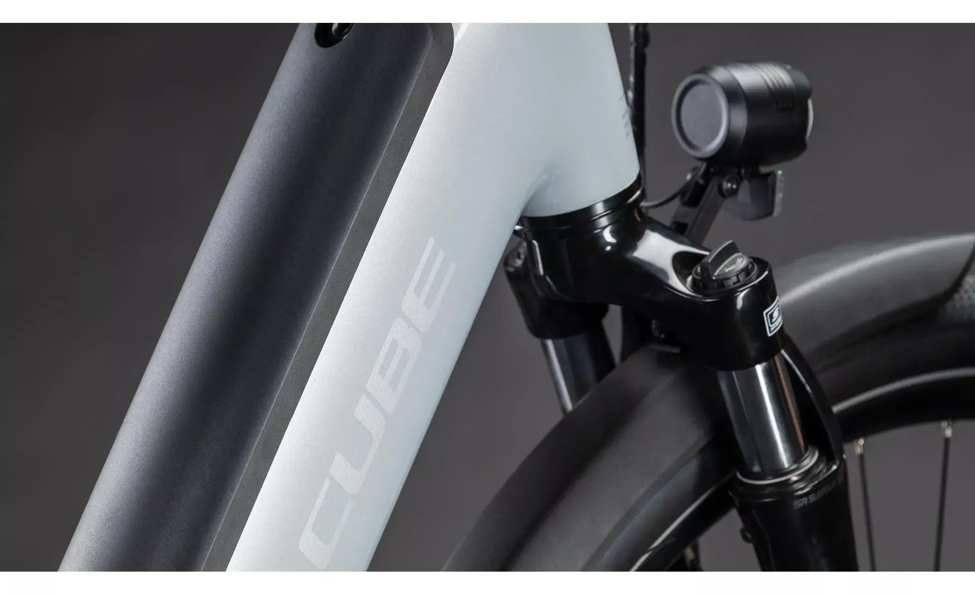 Vélo électrique Cube Supreme Hybrid Comfort ONE 2026