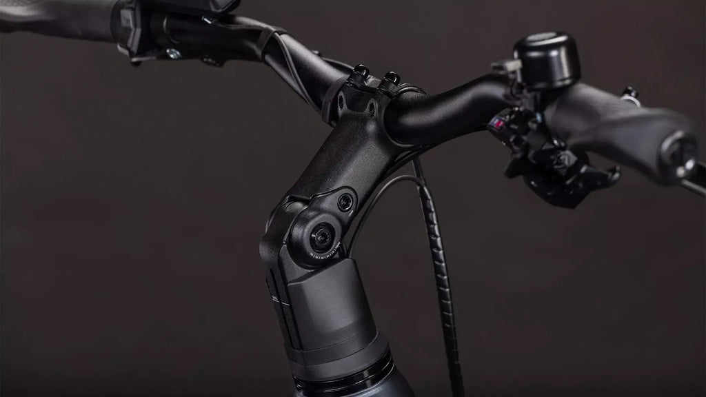 Vélo Tout Chemin électrique Cube Kathmandu Hybrid ONE 2026